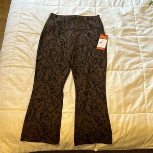 Cabi Cool It Crop size Medium